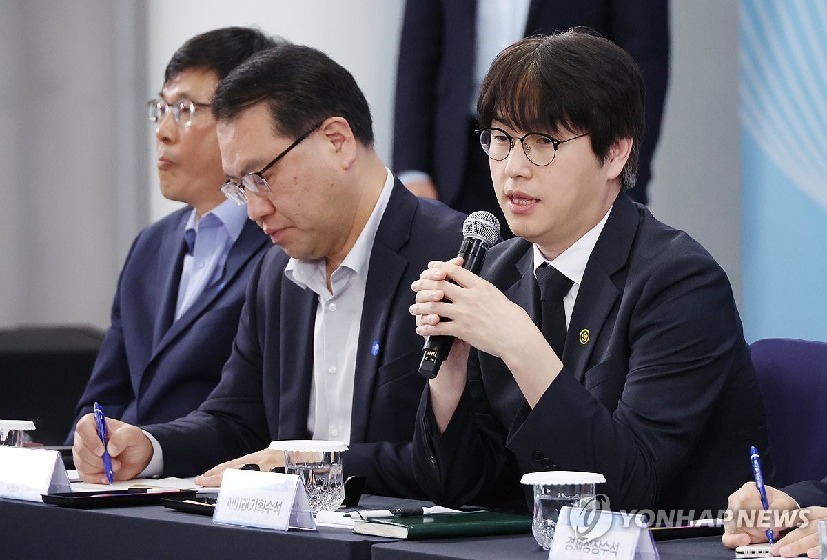 대통령실, 국가 AI 전략 ‘원팀’ 만든다…3축 거버넌스 구축 추진