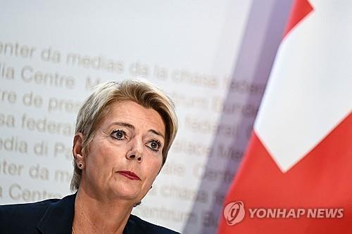 美에 ‘39% 관세’ 얻어맞은 스위스 경제 “최악 시나리오 현실화”