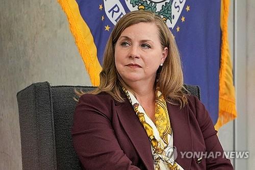 美연준 보먼 “연내 3회 금리인하 해야…노동시장 악화 선제대응”