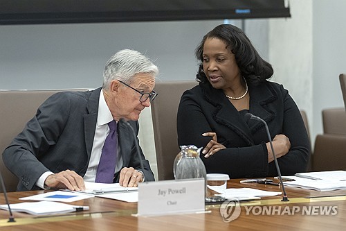 트럼프, 주담대 사기혐의 연준 이사에 “사퇴하라”…또 연준 압박(종합)