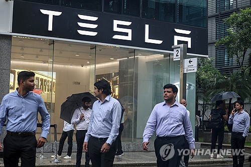 실적 부진 테슬라…”인도 시장 반응도 미지근”