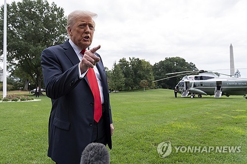 트럼프 “다음단계 대러시아 제재 준비돼”…2차관세 확대할까