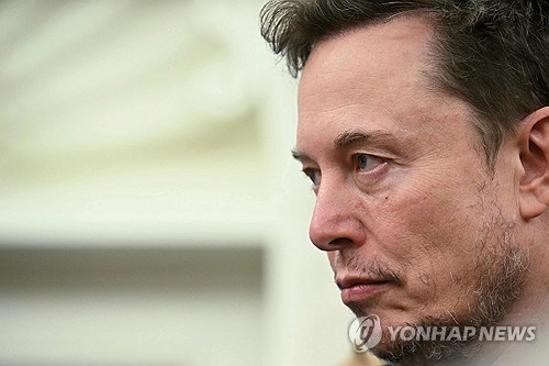 테슬라 이사회, 머스크에 ‘사상 최대’ 1천조원대 보상 추진