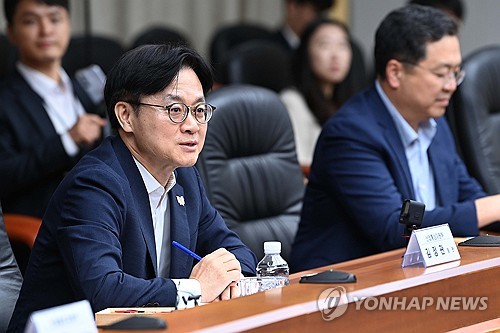 ‘美 50% 관세폭탄’ 철강업계 위한 수출보증상품 신설…”4천억 지원 효과”