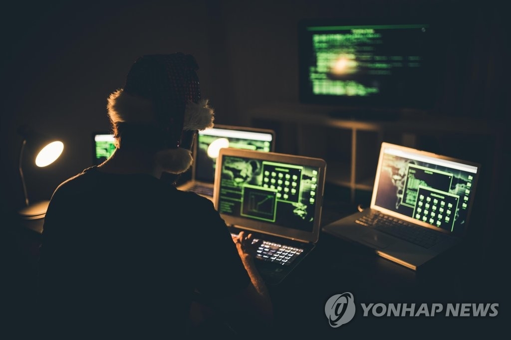 KT·LGU+, ‘해킹 의혹’ 불응에 논란 확산…국정조사까지 가나