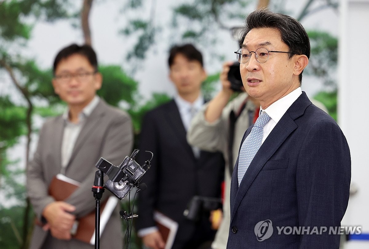 이억원 금융위원장 “스테이블코인 법, 시행령 선제 준비…연내 제출 목표”