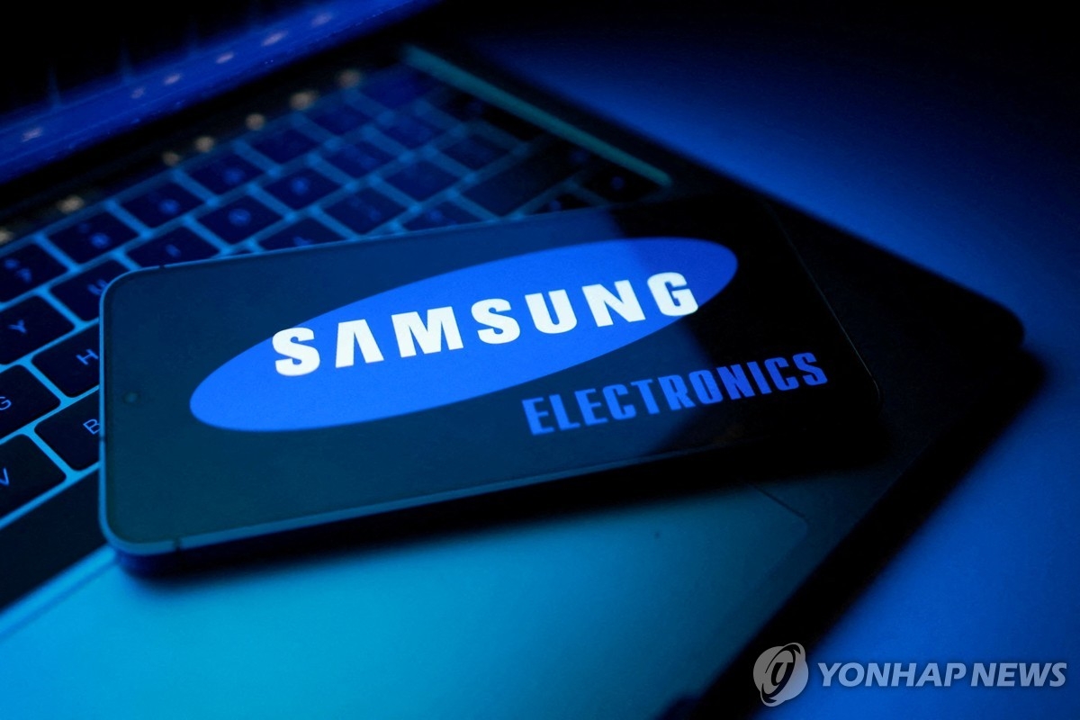 삼성전자, 美 신용카드 진출 시동… 바클레이스와 손잡고 ‘애플카드’ 정면 승부