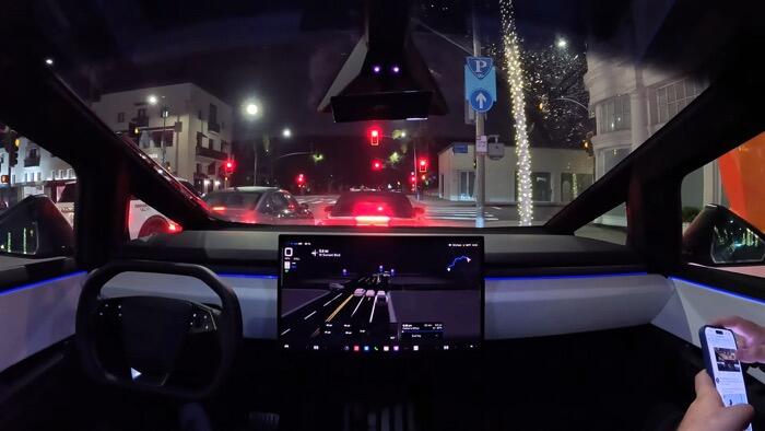 테슬라, 2월 14일부터 FSD ‘평생 소유’ 판매 중단… “구독 경제로 전면 전환”