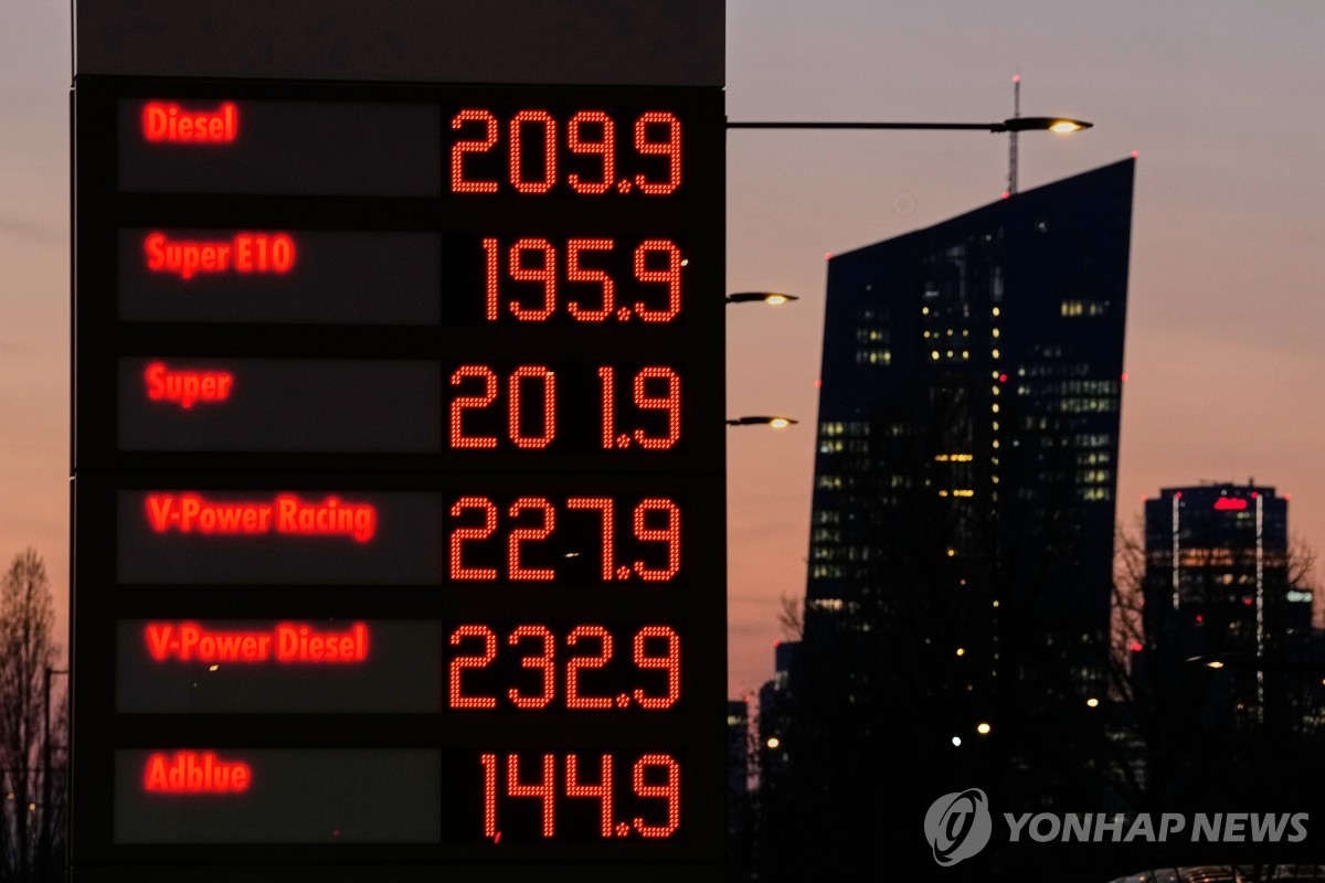 해상 보험료 1000% 폭등, 유가 100달러 돌파…이란 전쟁의 숨겨진 세금