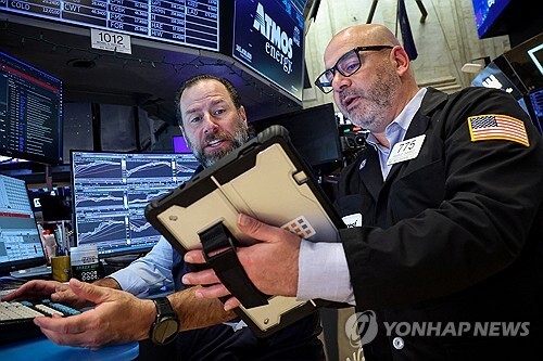 뉴욕 증시는 불기둥인데 비트코인은 왜 잠잠할까? 숨 고르는 코인 시장 속사정
