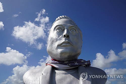 일론 머스크, 세계 최초 ‘조만장자’에…대만 GDP보다도 많아(종합)
